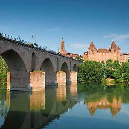 Le Theatre, Coeur De Ville مونْتوبا المظهر الخارجي الصورة